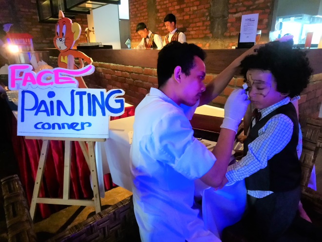 face painting