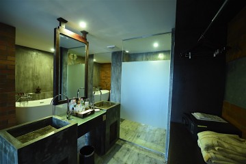 Padak Suite Rose Garden