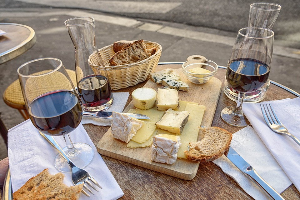 pairing wine and cheese